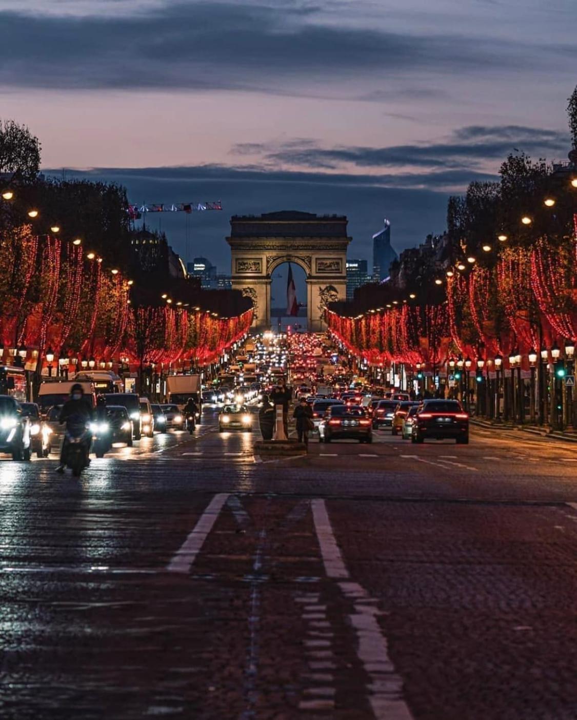 Cozy Parisian